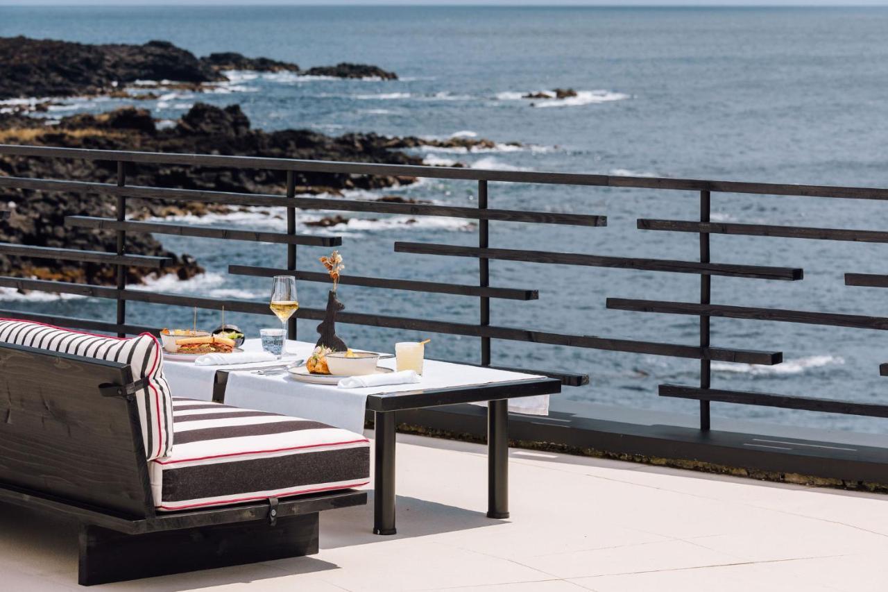 White Exclusive Suites & Villas Lagoa  Exteriör bild