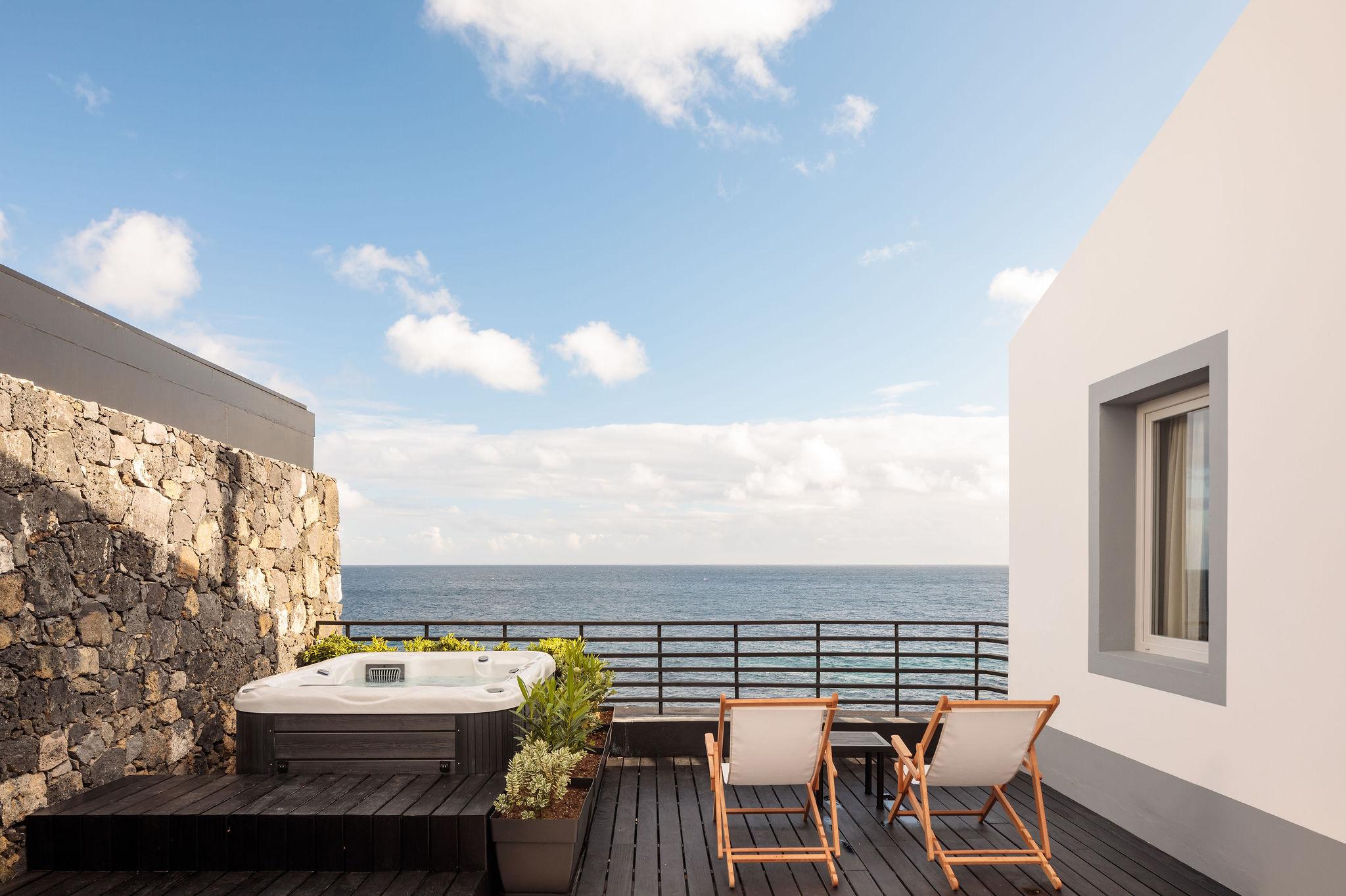 White Exclusive Suites & Villas Lagoa  Exteriör bild